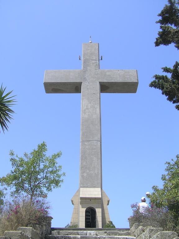 Johnhara & * Ialysos (Rhodes)