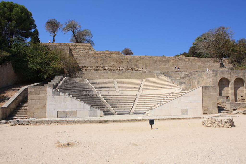 Johnhara & * Ialysos (Rhodes)